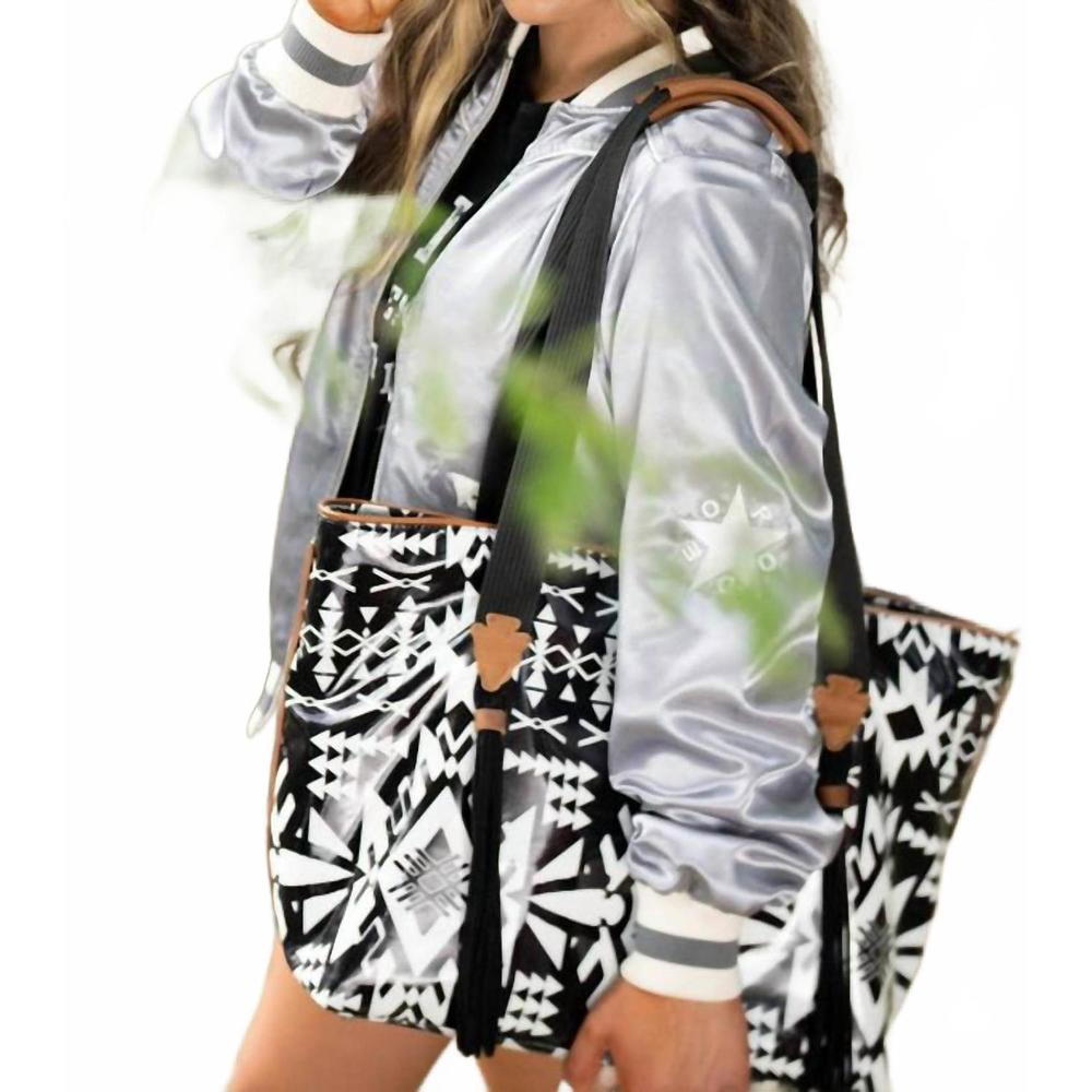 NEW HOOEY women's puebla stone aztec pattern tote bag in black/white - Picture 2 of 2
